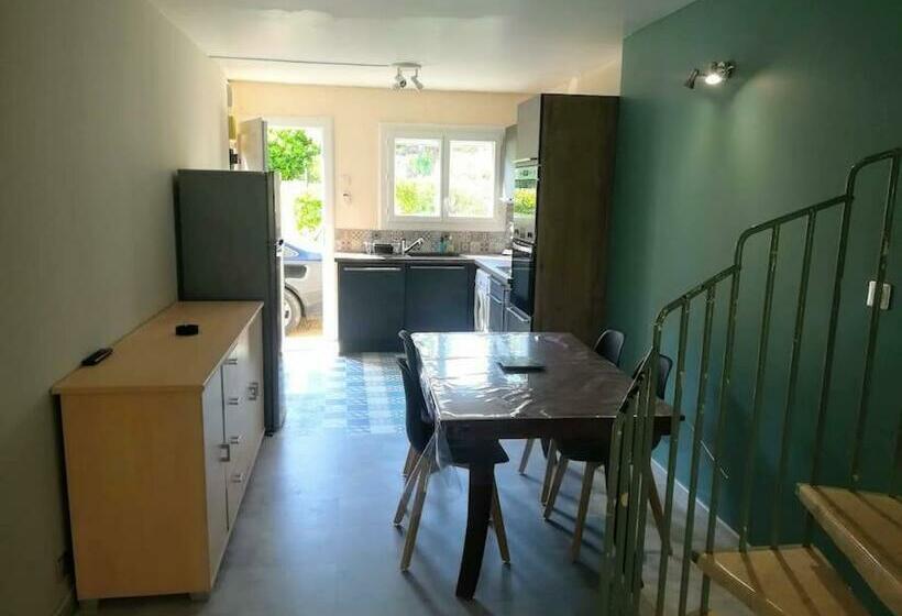 Gîte Des Tamarins à Saint Pierre La Mer