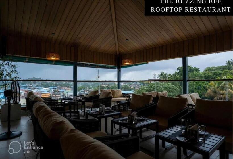 ホテル Bayleaf Inn