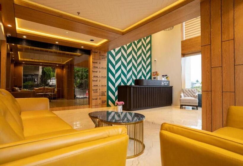 ホテル Bayleaf Inn