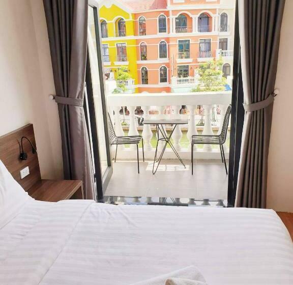 Hana & Coconut Mini Hotel Grand World Phú Quốc