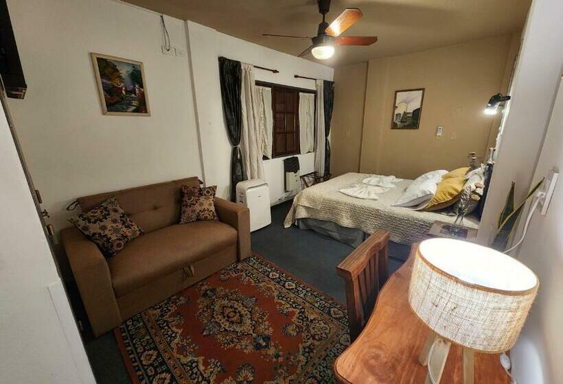 호텔 Hostel Spa Mediterranea