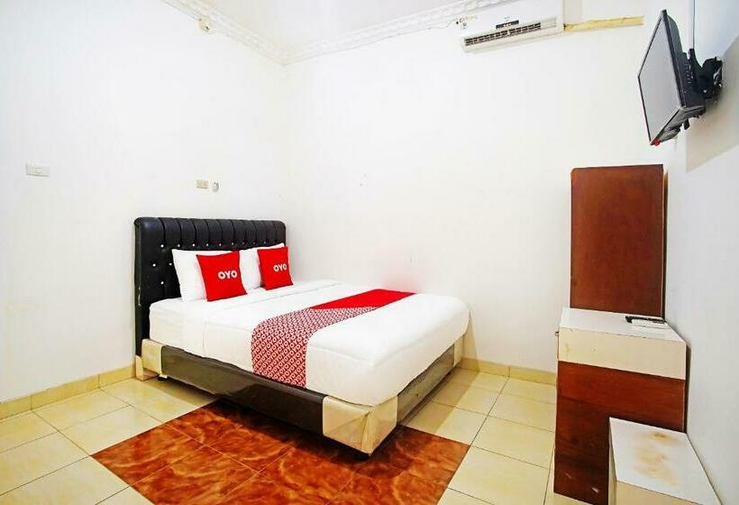 فندق Oyo 91460 Guest House Kencana Syariah