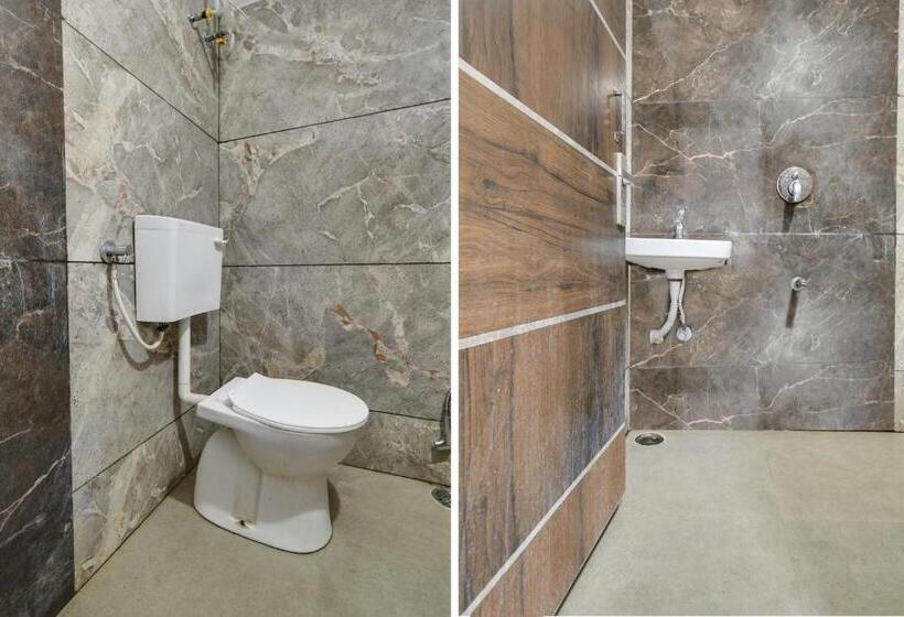 Отель Oyo 91935  Zoyo