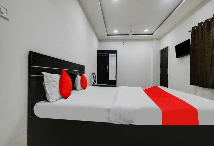 Отель Oyo 91935  Zoyo