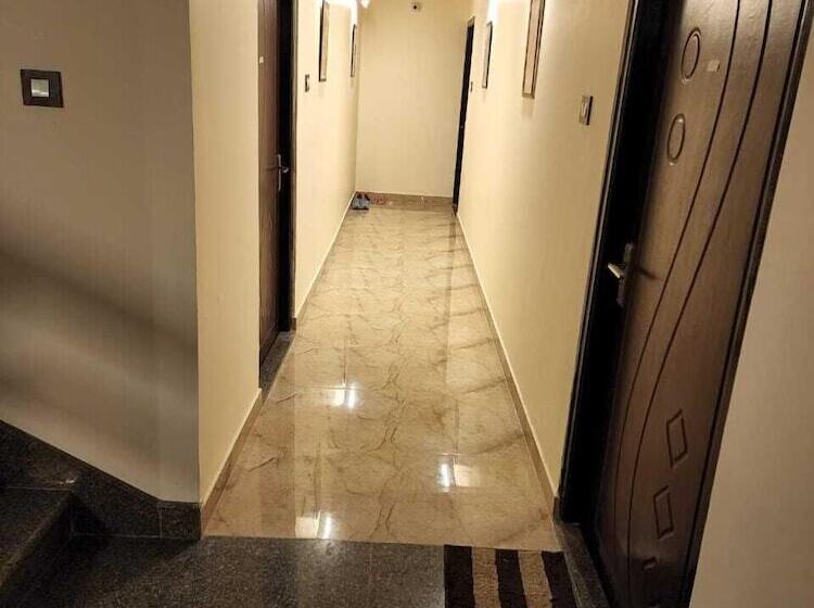 ホテル Rufina Lachung Kunga