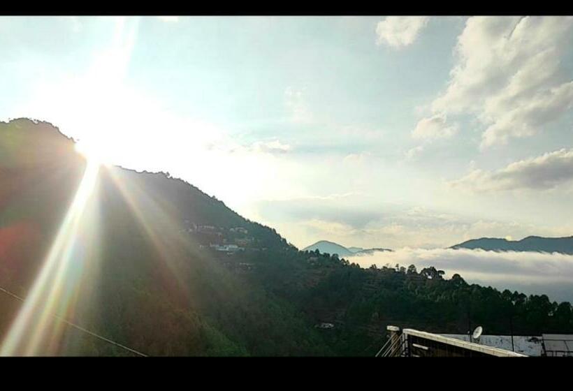 Отель Shiv Palace