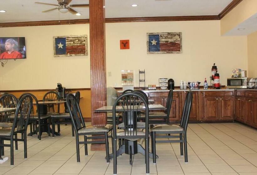 בית מלון כפרי Truckerz Inn