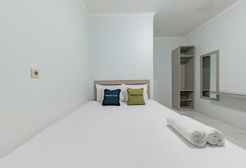 Urbanview Hotel Sunday Cirebon By Reddoorz