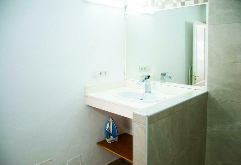 La Casita Azul De Famara