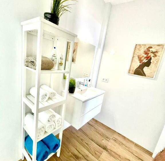 Luxury Suite Sea Front V