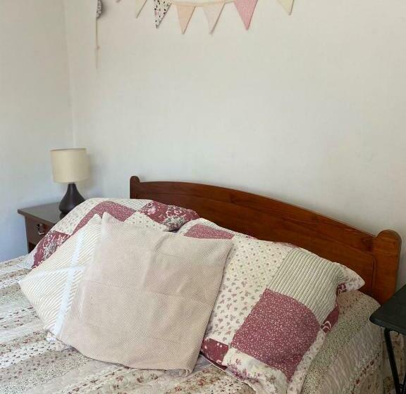 פנסיון Hostal Cordillera Alta