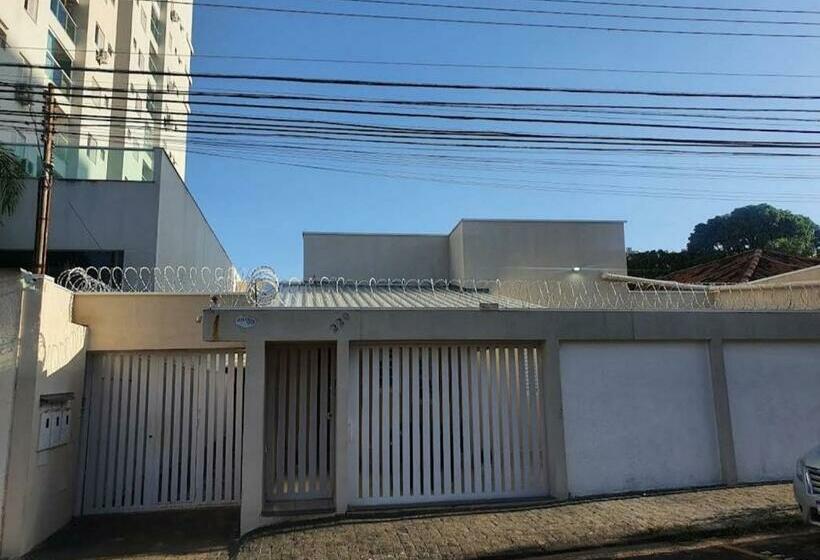 بنسيون Pousada Da Dindinha