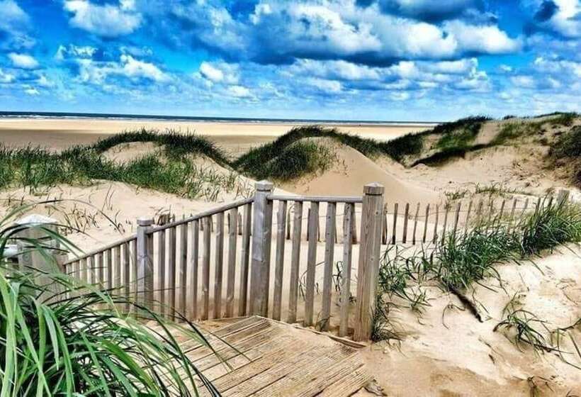 Remarkable 1 Bed Apartment In Lytham Saint Annes