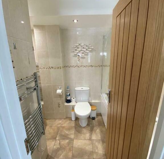 Splashpoint With Free Parking