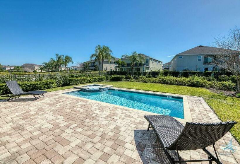 Stylish Private Pool & Spa Home , Disney 9 Mi Away