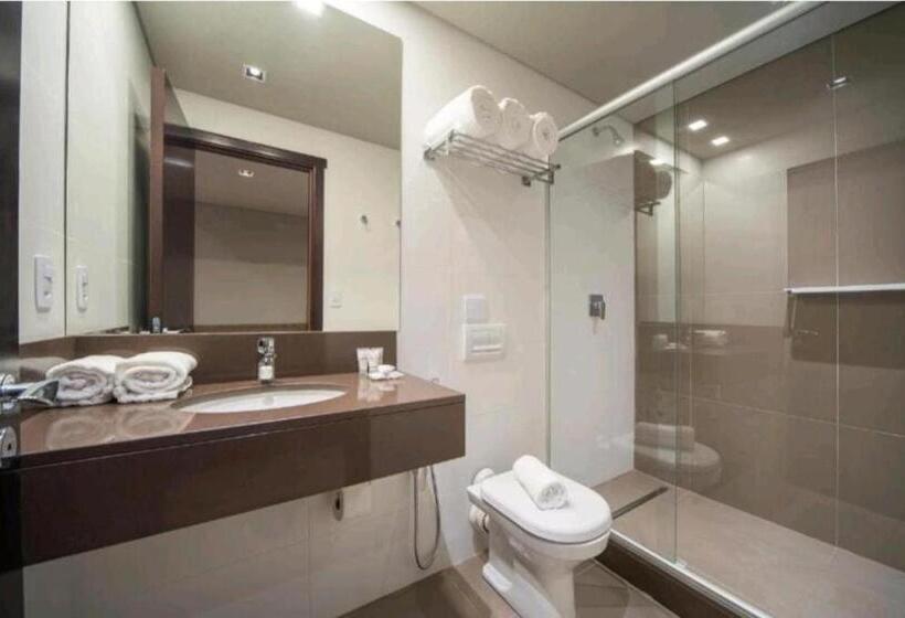 Suite 304b No Hotel Laghetto Stilo Borges