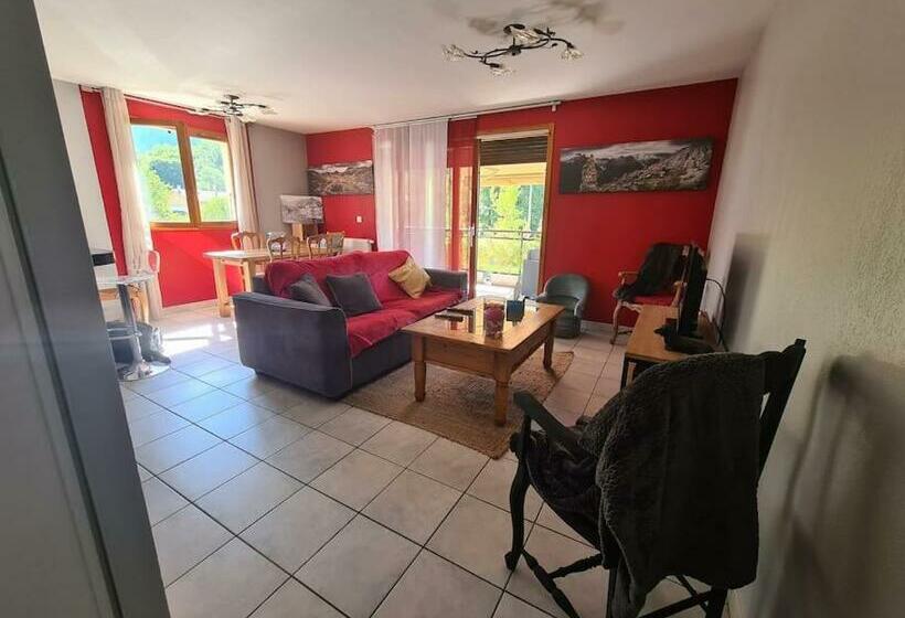 Superbe Appartement Avec Terrasse