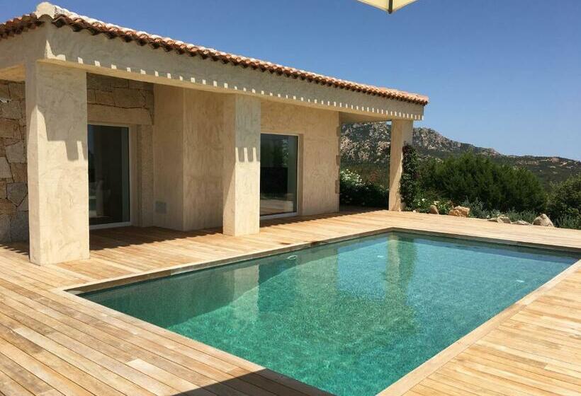Villa With Pool And Panoramic View Costa Smeralda