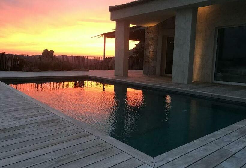 Villa With Pool And Panoramic View Costa Smeralda