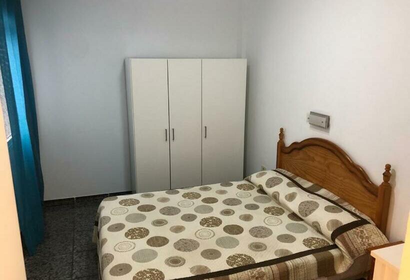 Vivienda Vacacional A 5min De Playa. Solo Agosto