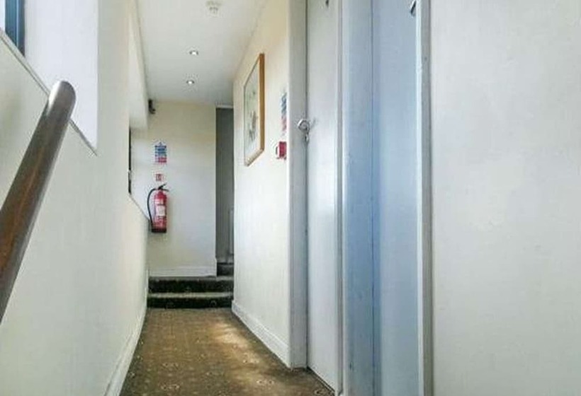 Общежитие The Star Inn