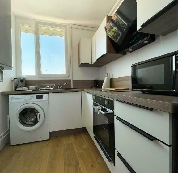 Apartment 5 Guests Near The Beaches   Saint Raphaël