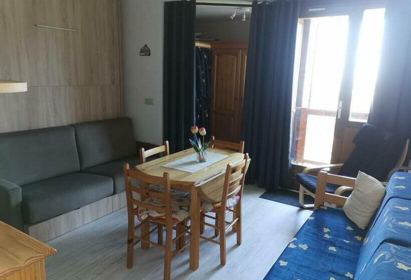 Appartement Edelweiss Chamrousse Vue Sur Recoin La Croix De Chamrousse Grenoble