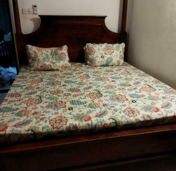 ベッドアンドブレックファースト Aanaya Holidays