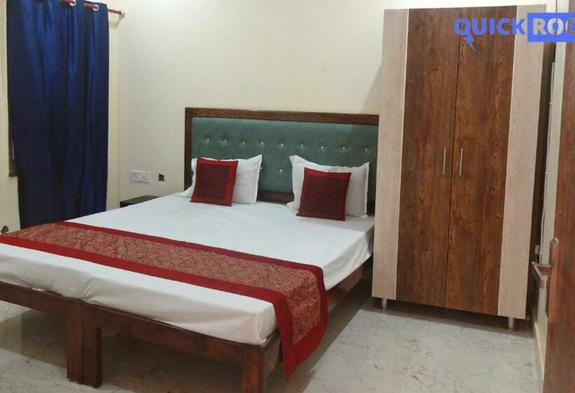 Bed and Breakfast Quick Rooms Faizabad Road