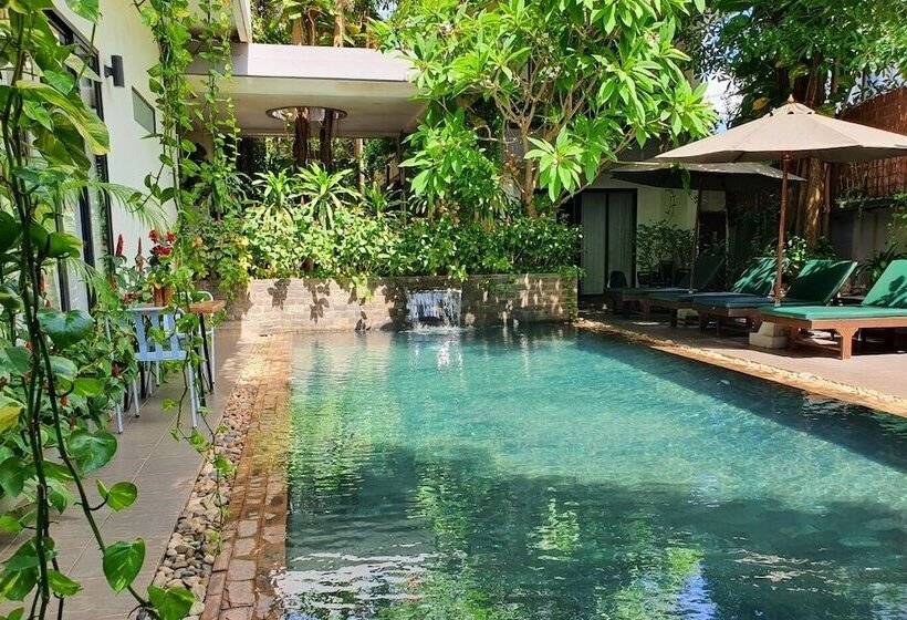 تختخواب و صبحانه Siem Reap Tevi Residence