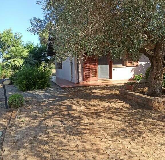 Depandances Iun:q1812