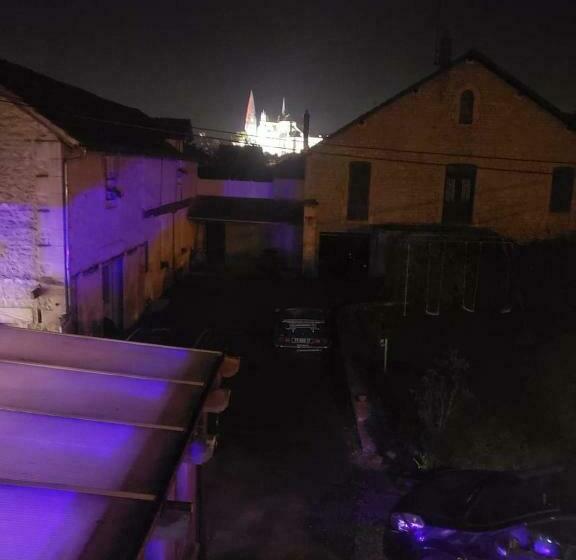 Gitedelatournelleauxerre