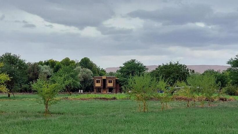 בית מלון כפרי El Bosque