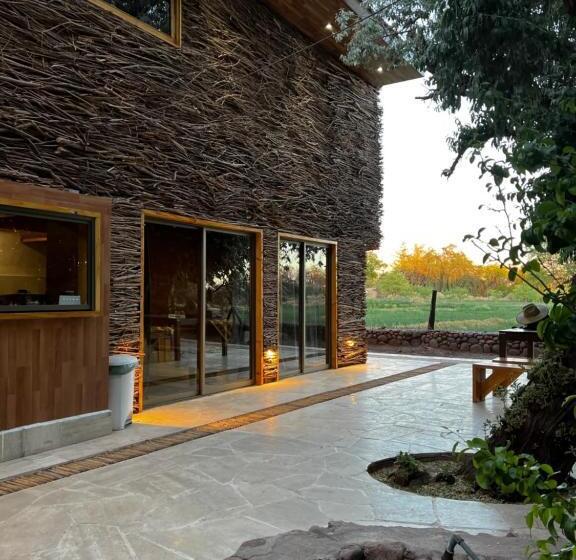 בית מלון כפרי El Bosque