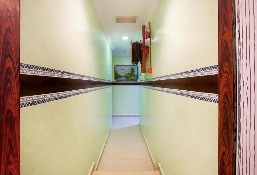 Ezi Hotel Klang