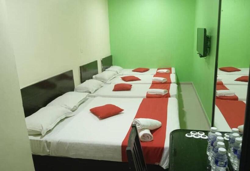 Ezi Hotel Klang