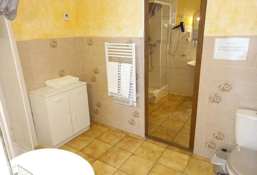 Отель Hôtel Le Vauban