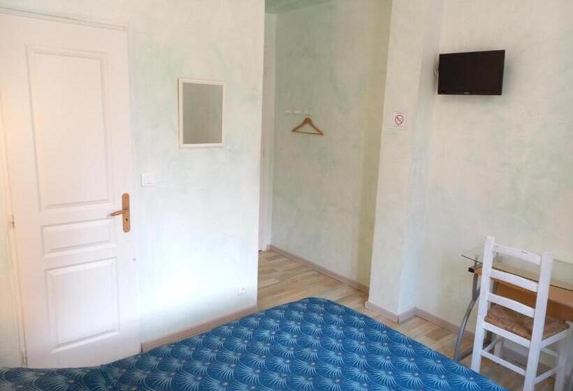 Отель Hôtel Le Vauban