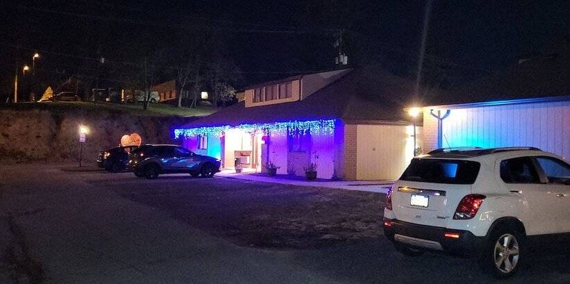 Отель Inn Of The Dove Romantic Luxury Suites With Jacuzzi & Fireplace At Harrisburg Hershey Philadelphia