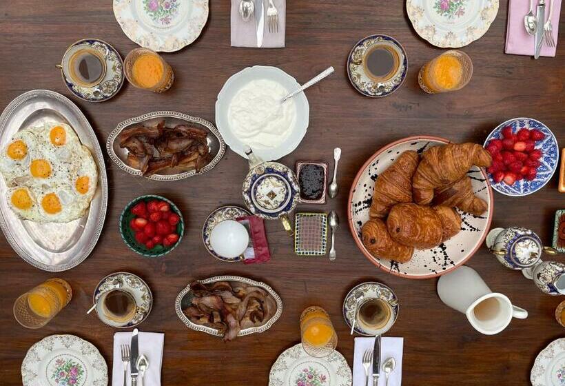 בית מלון כפרי La Maison Uhabia