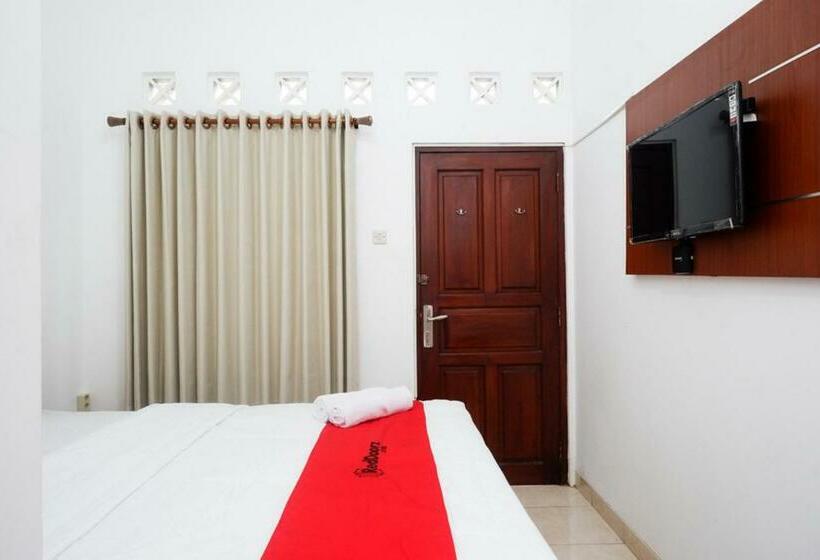 בית מלון כפרי Reddoorz Syariah Near Exit Tol Krapyak Semarang