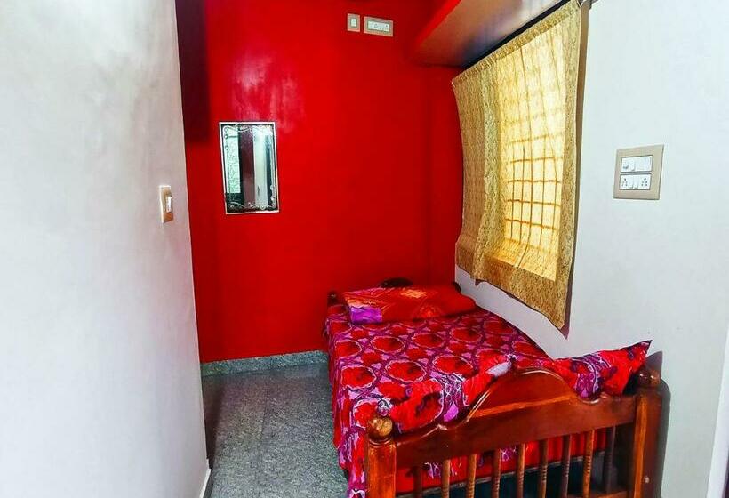 酒店 Staymaker Nrupatunga Homestay Agumbe
