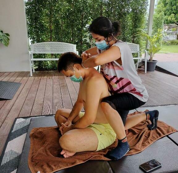 בית מלון כפרי The Modeva