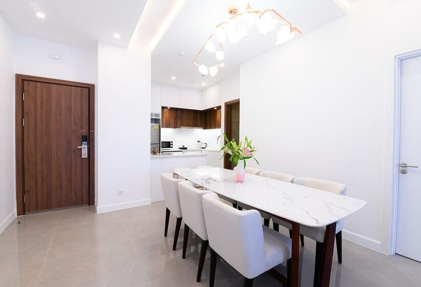 בית מלון כפרי The Peninsula Phnom Penh