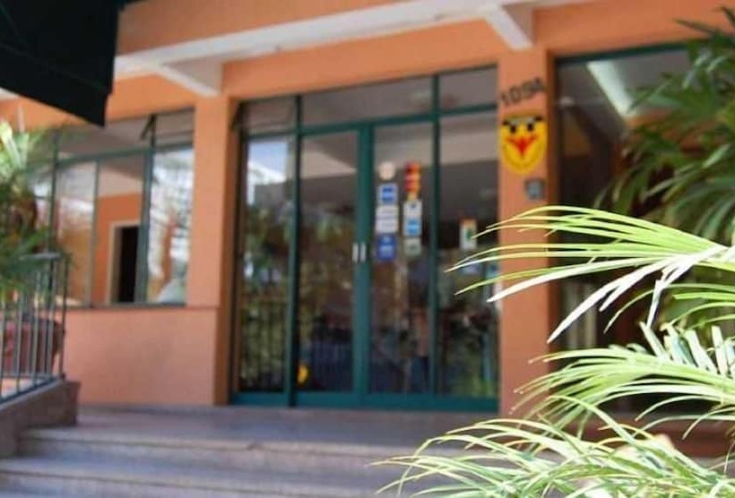 Отель Vicz Palace