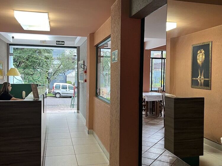 Отель Vicz Palace