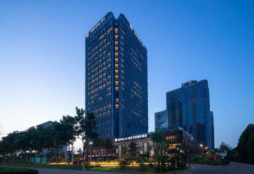 Отель Wanda Jin Xiangjiang Dingzhou