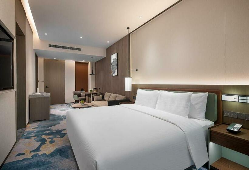 Отель Wanda Jin Xiangjiang Dingzhou