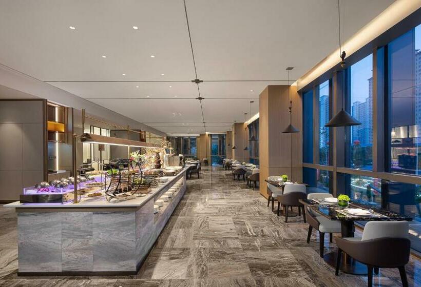 Отель Wanda Jin Xiangjiang Dingzhou