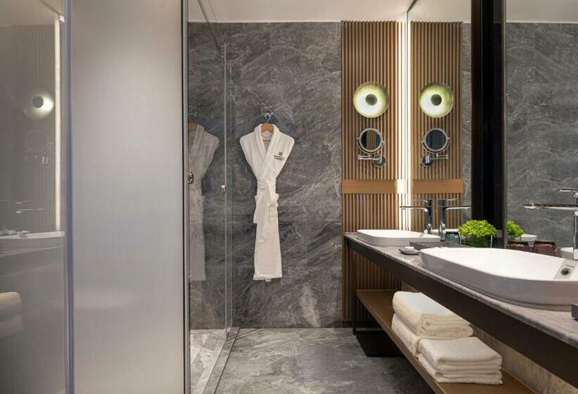 Отель Wanda Jin Xiangjiang Dingzhou